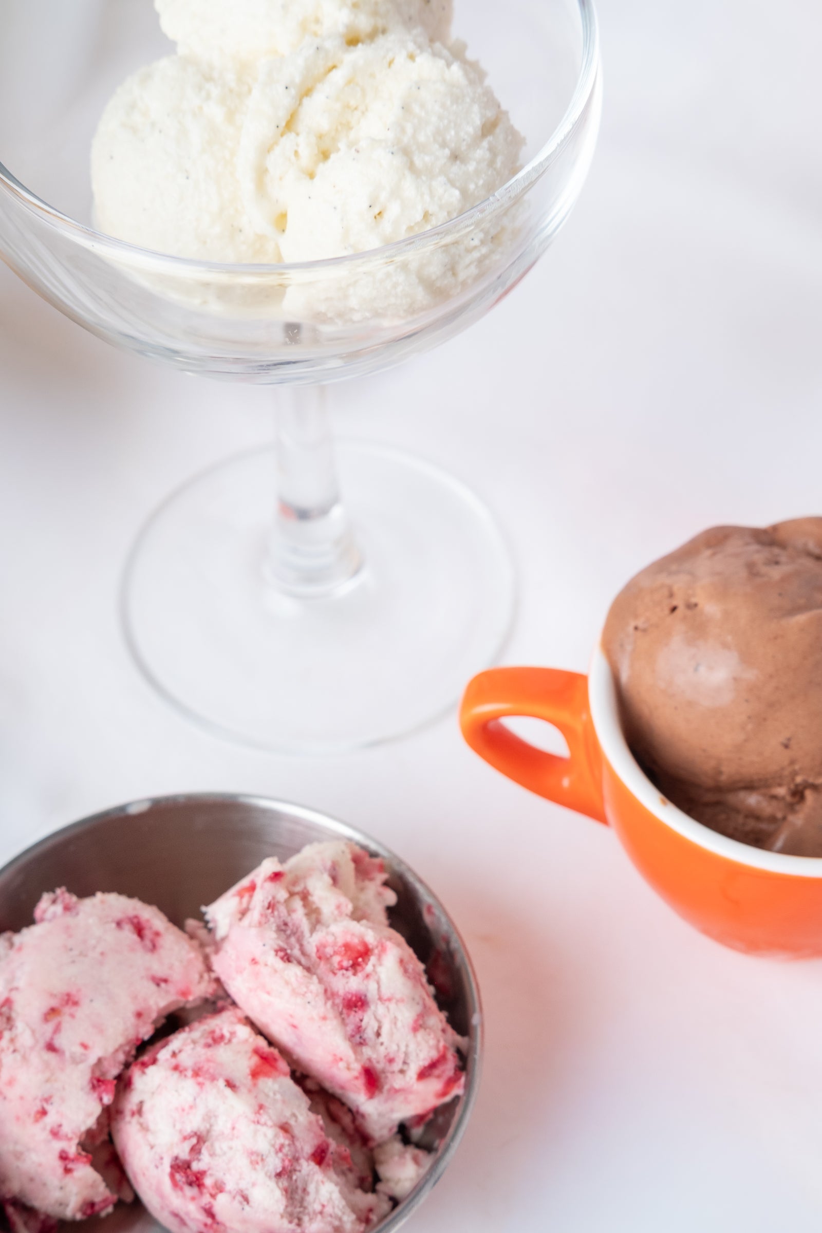 Tangy Raspberry Swirl Froyo